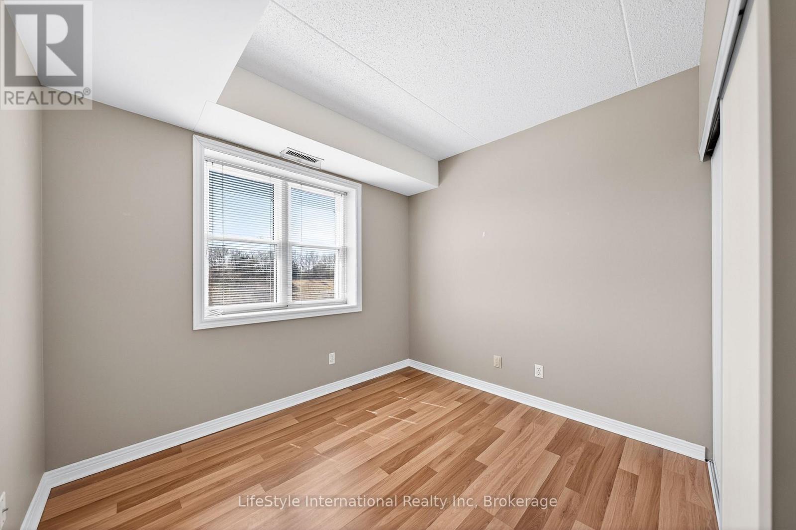 209 - 208 Silvercreek Parkway N, Guelph, Ontario  N1H 8H2 - Photo 21 - X13044846