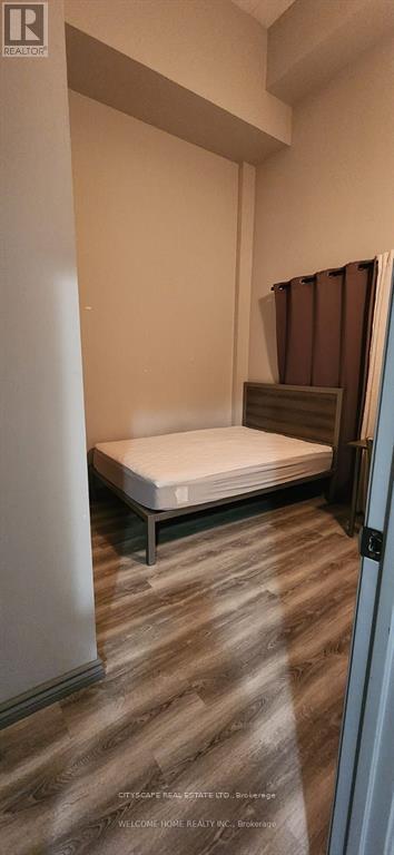 G114 - 275 Larch Street, Waterloo, Ontario  N2L 3R2 - Photo 7 - X12878728