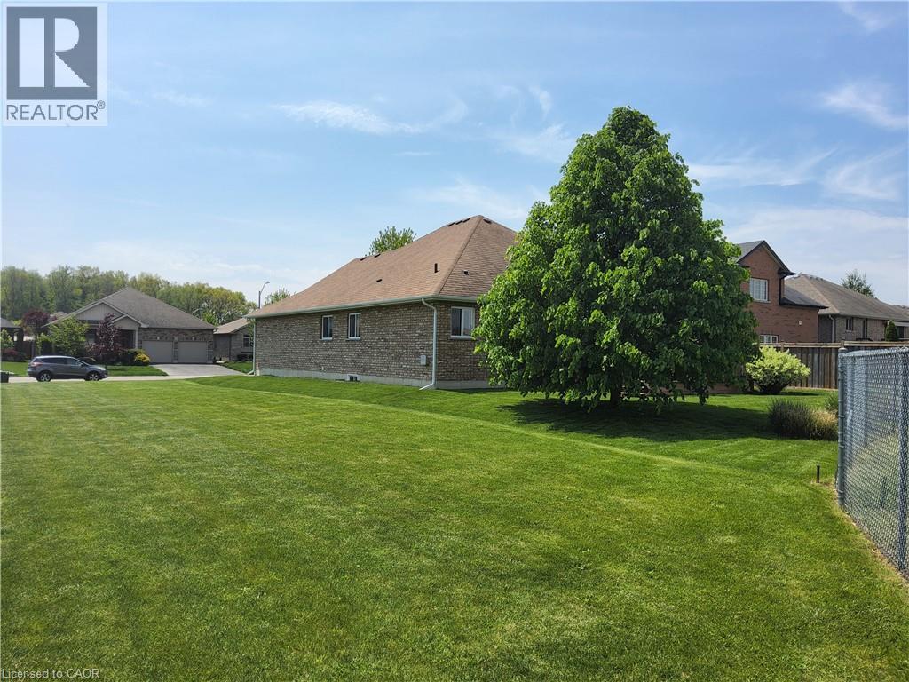 39 Driftwood Drive, Simcoe, Ontario  N3Y 0A3 - Photo 37 - 40823087