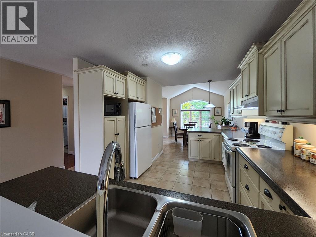 39 Driftwood Drive, Simcoe, Ontario  N3Y 0A3 - Photo 9 - 40823087