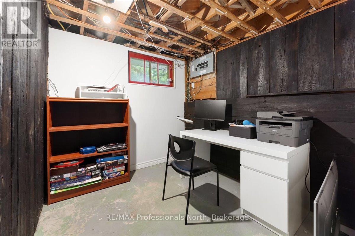 3 Scotia Avenue, Brantford, Ontario  N3R 5P9 - Photo 24 - X13045318