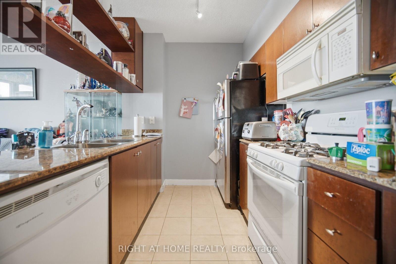 2107 - 10 Navy Warf Court, Toronto, Ontario  M5V 3V2 - Photo 4 - C13045310