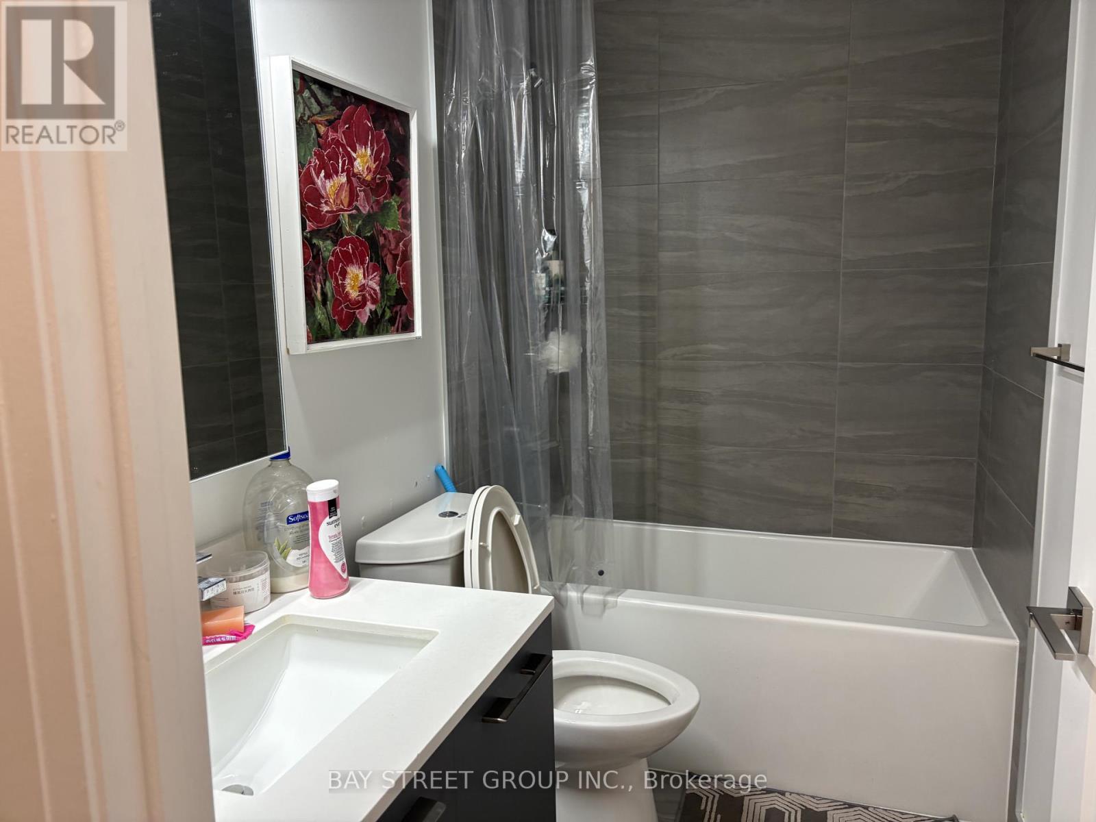 105 - 8 Water Walk, Markham, Ontario  L3R 6L4 - Photo 15 - N13045304