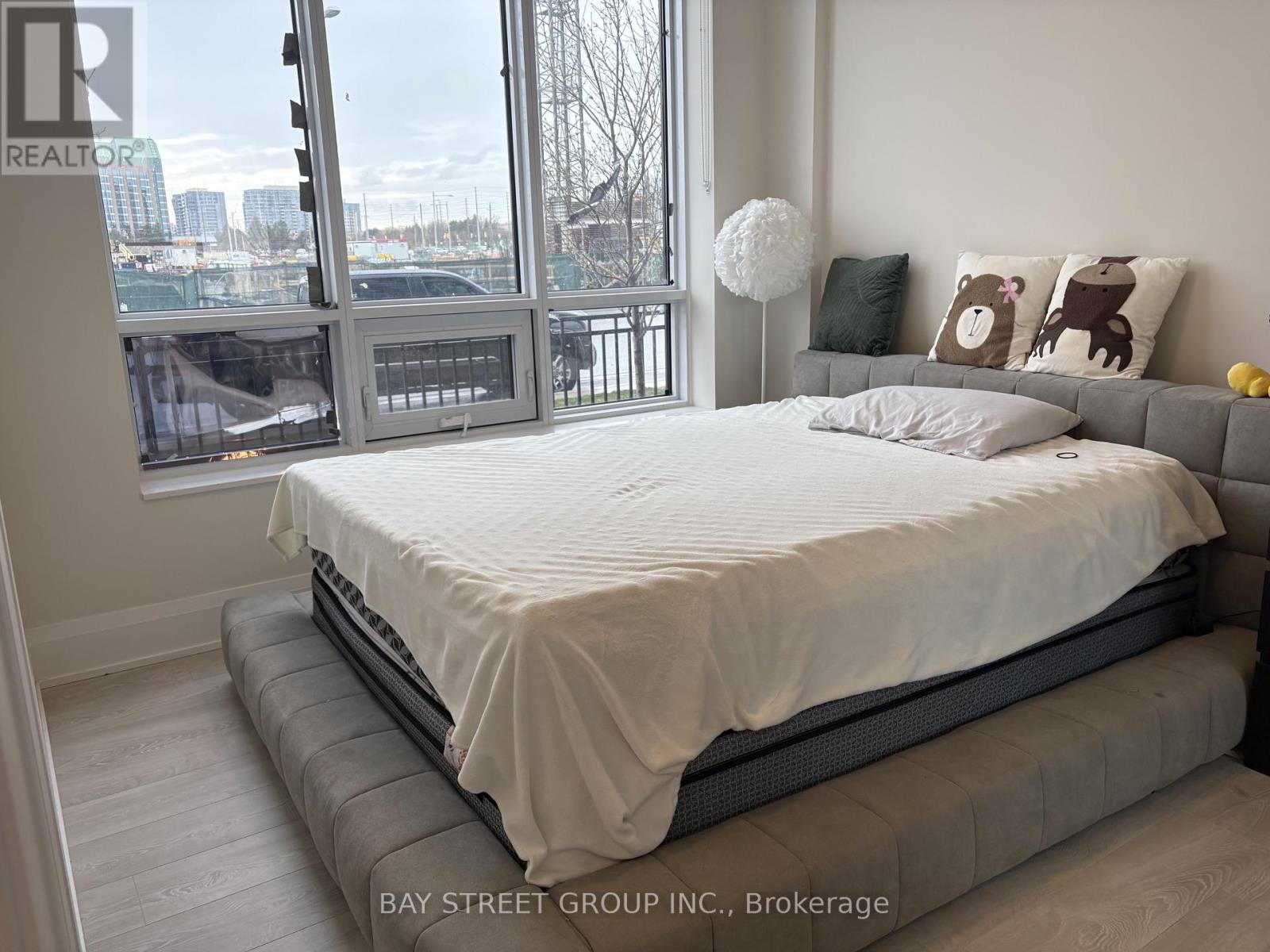 105 - 8 Water Walk, Markham, Ontario  L3R 6L4 - Photo 17 - N13045304