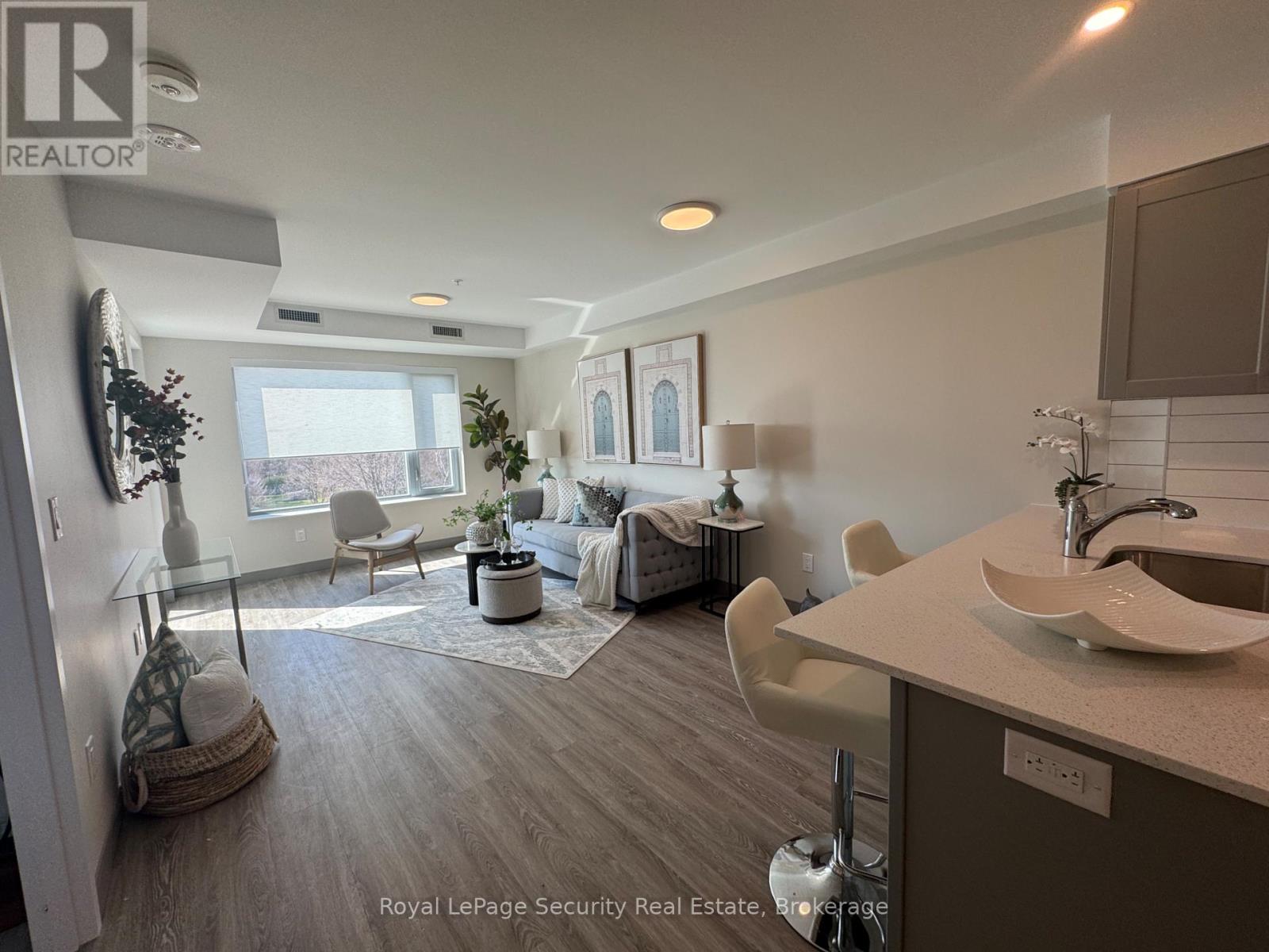 511 - 1015 Innisfil Beach Road, Innisfil, Ontario  L9S 1T3 - Photo 12 - N13045320