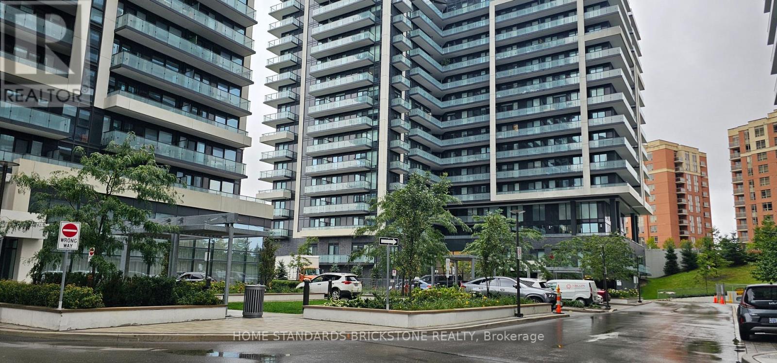 1115 - 85 ONEIDA CRESCENT, Richmond Hill, Ontario