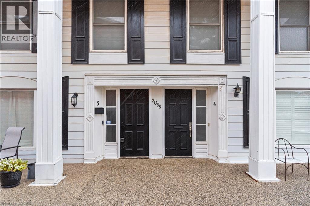 2058 BRANT Street Unit# 3, Burlington, Ontario