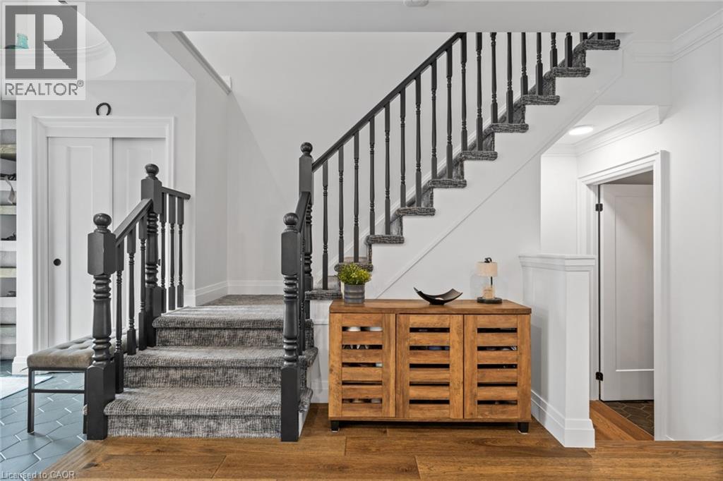 5609 Thorn Lane, Burlington, Ontario  L7L 6T5 - Photo 19 - 40809427