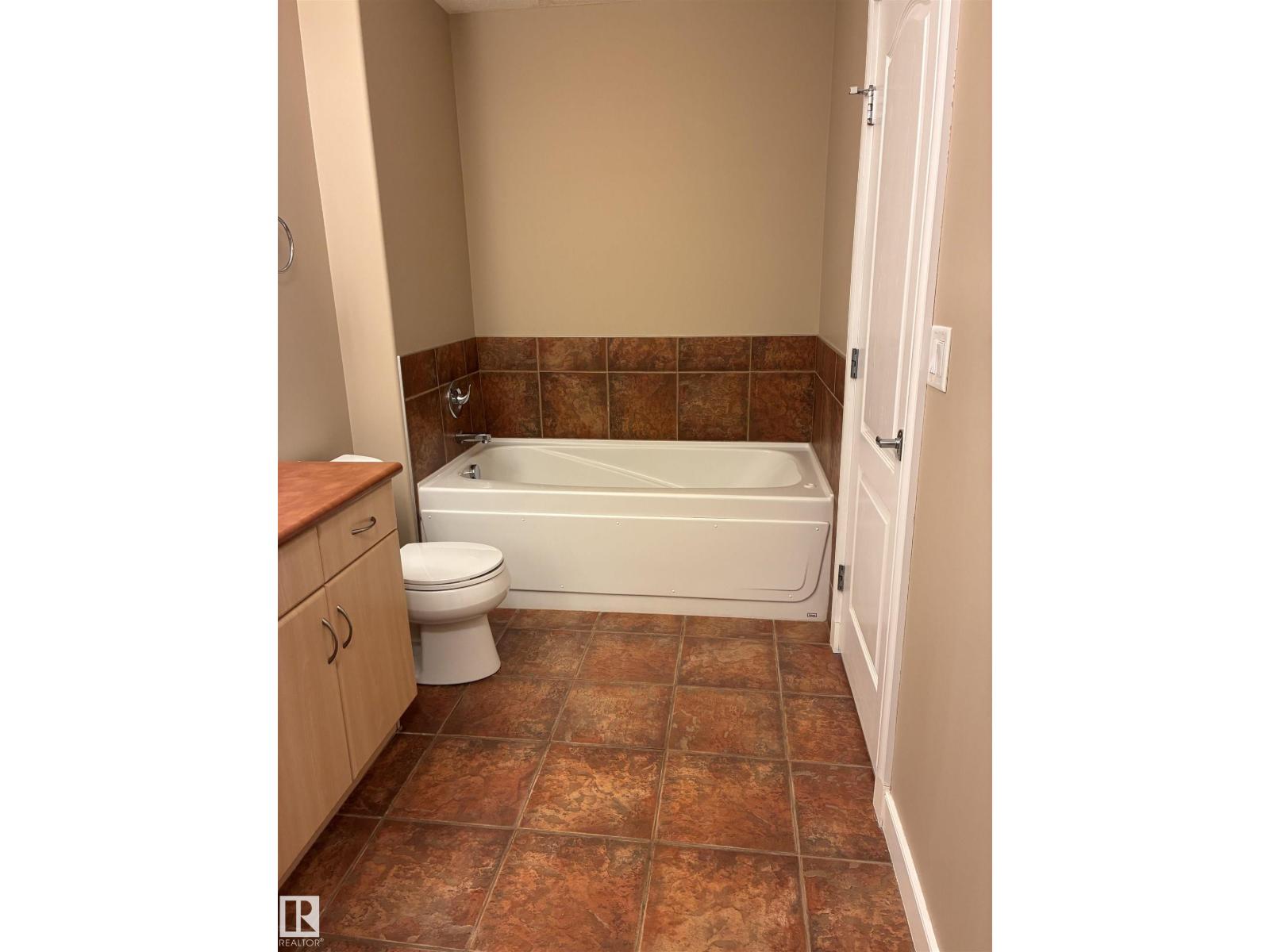 #310 1406 Hodgson Wy Nw, Edmonton, Alberta  T6R 3K1 - Photo 17 - E4484113