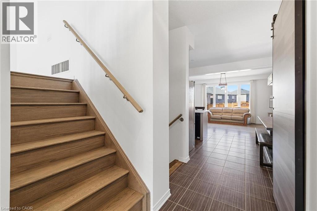 96 Stamford Street, Breslau, Ontario  N0B 1M0 - Photo 14 - 40815379