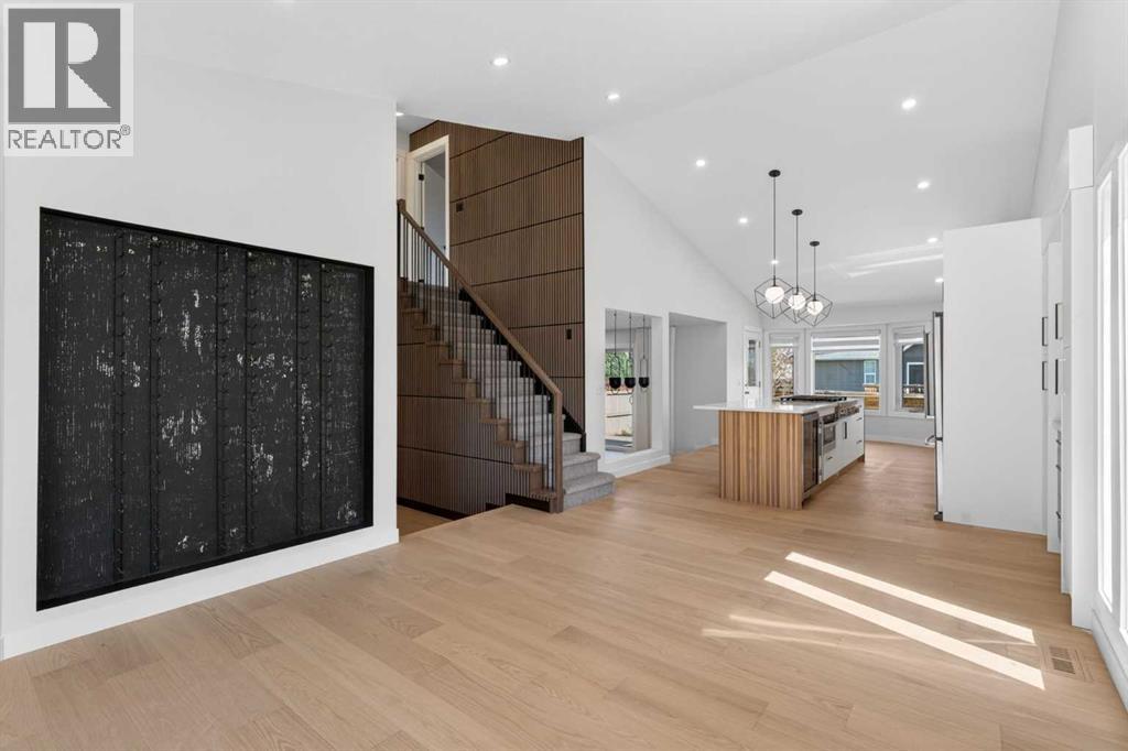 42 Sunvista Crescent Se, Calgary, Alberta  T2X 3G2 - Photo 9 - A2302693