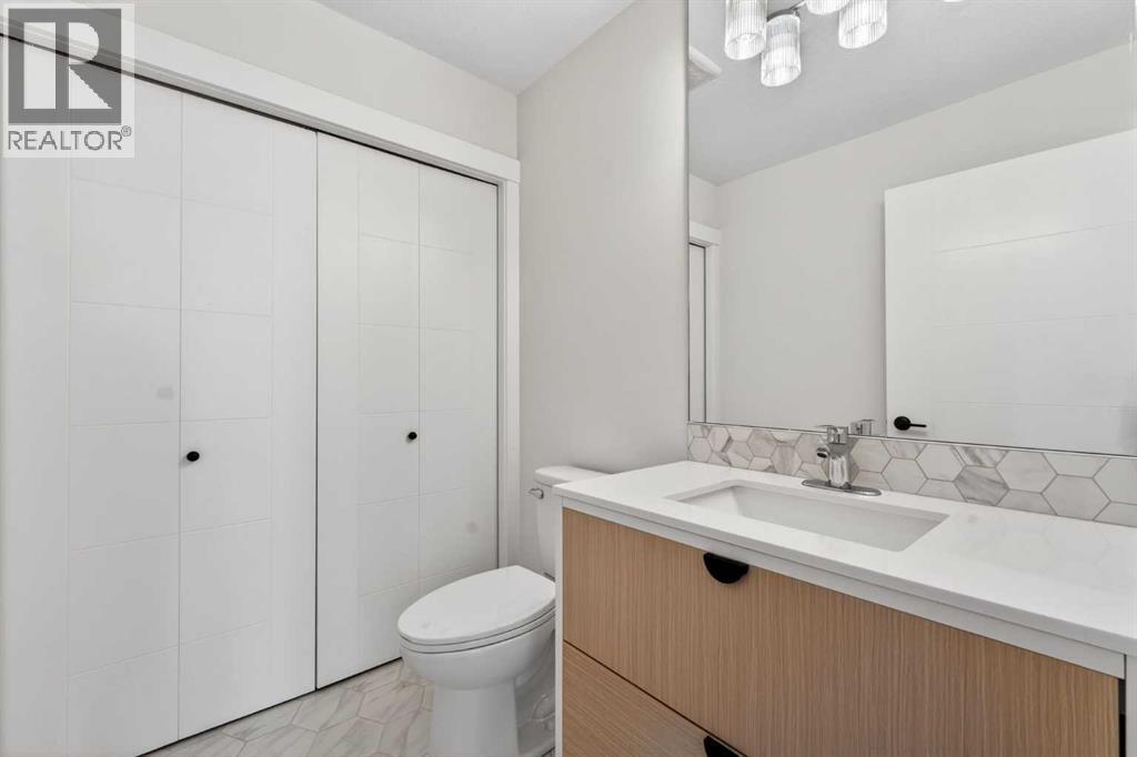 42 Sunvista Crescent Se, Calgary, Alberta  T2X 3G2 - Photo 22 - A2302693