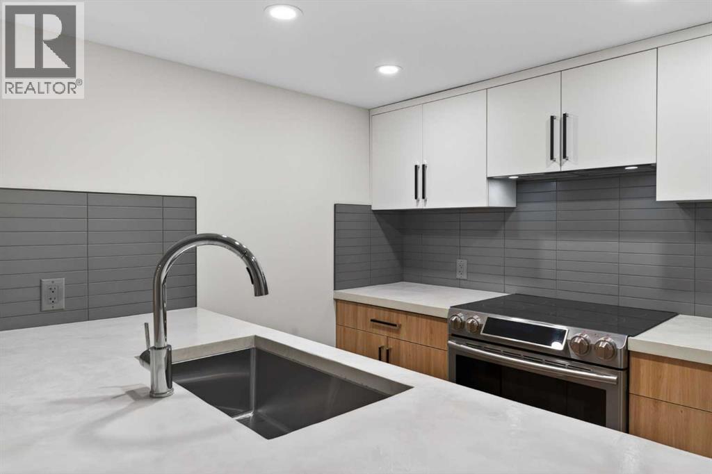 42 Sunvista Crescent Se, Calgary, Alberta  T2X 3G2 - Photo 34 - A2302693