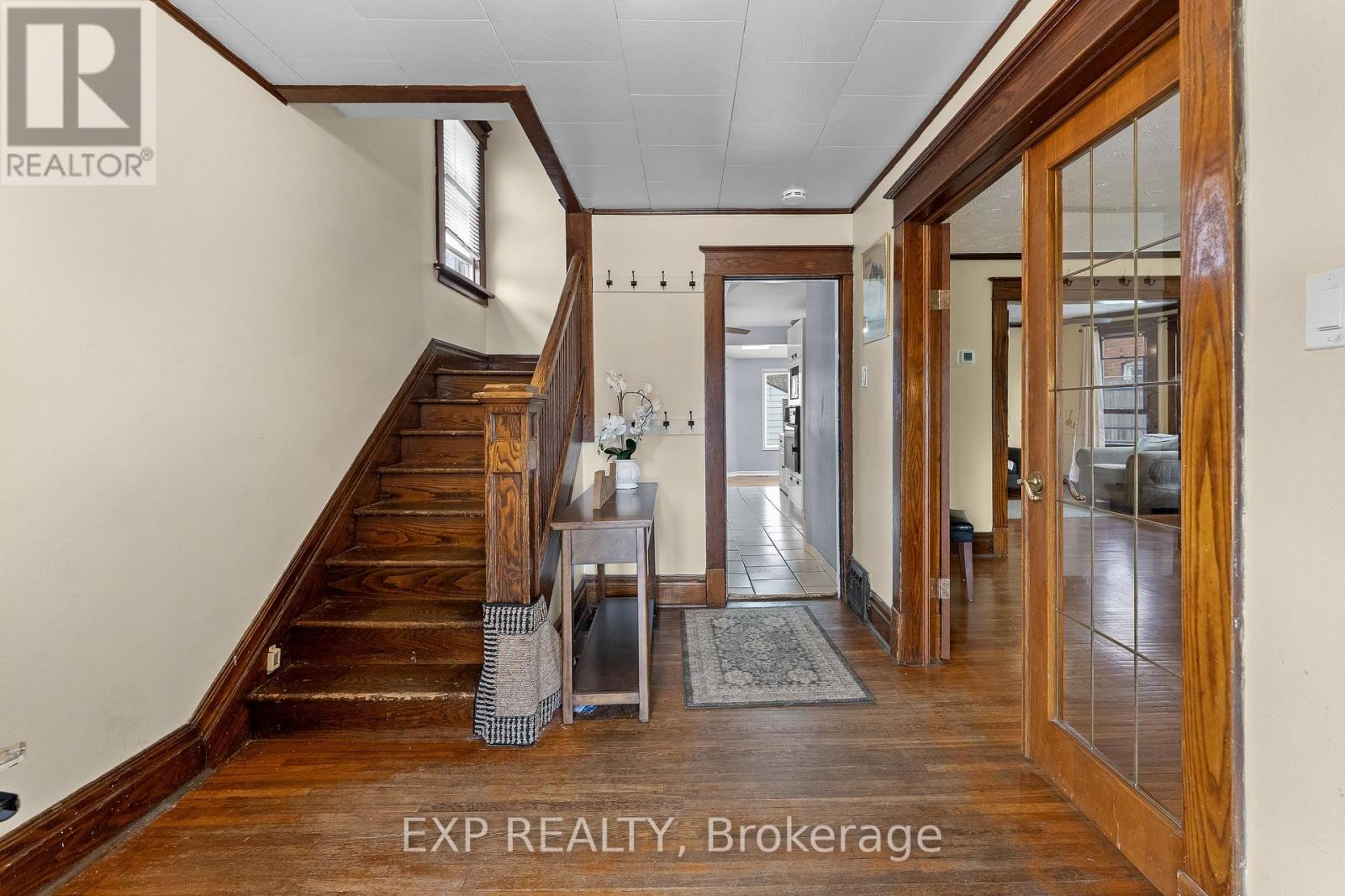 4725 Third Avenue, Niagara Falls, Ontario  L2E 4L7 - Photo 3 - X12989640