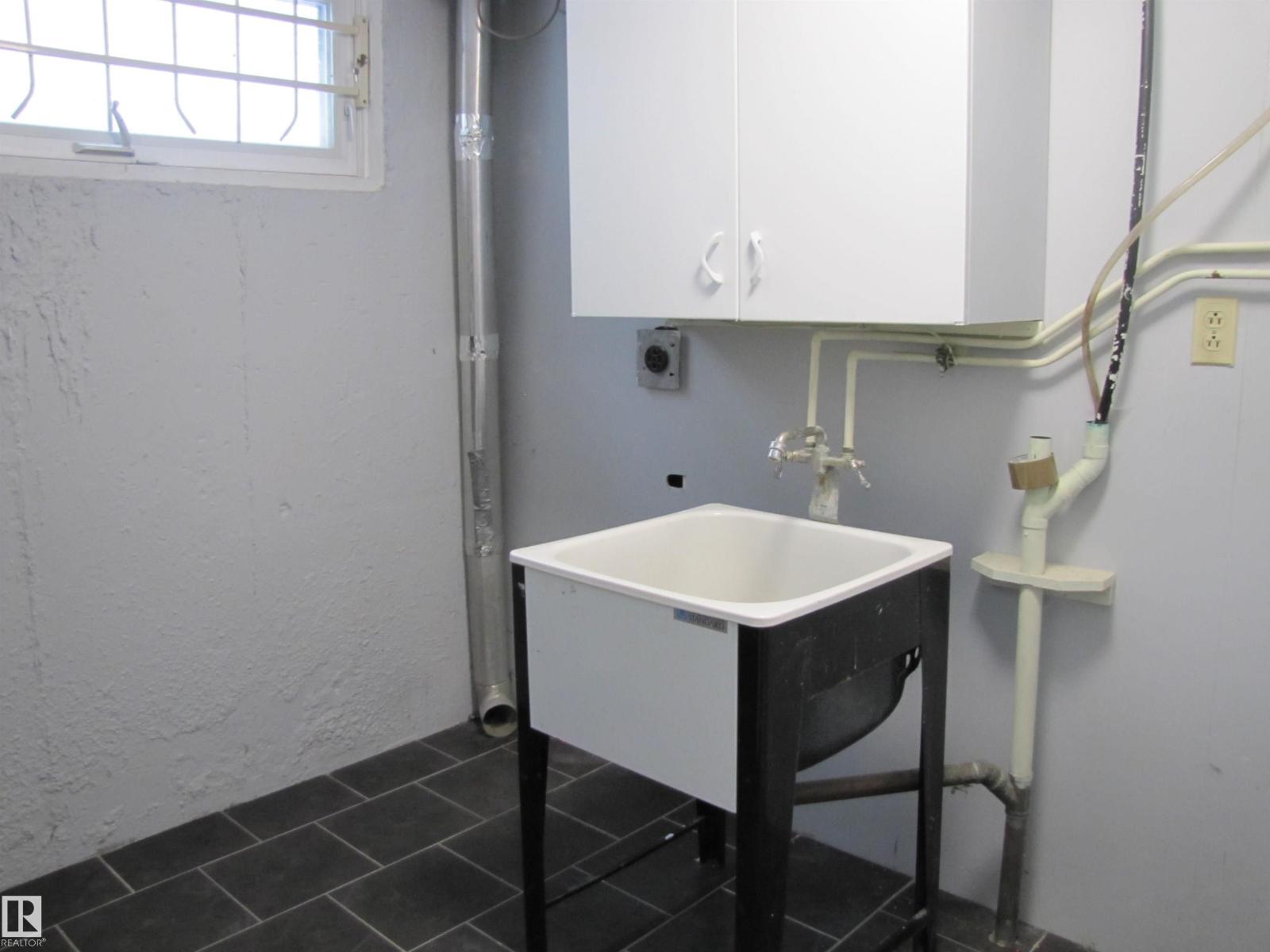 7135 87 St Nw, Edmonton, Alberta  T6G 3G1 - Photo 28 - E4484240