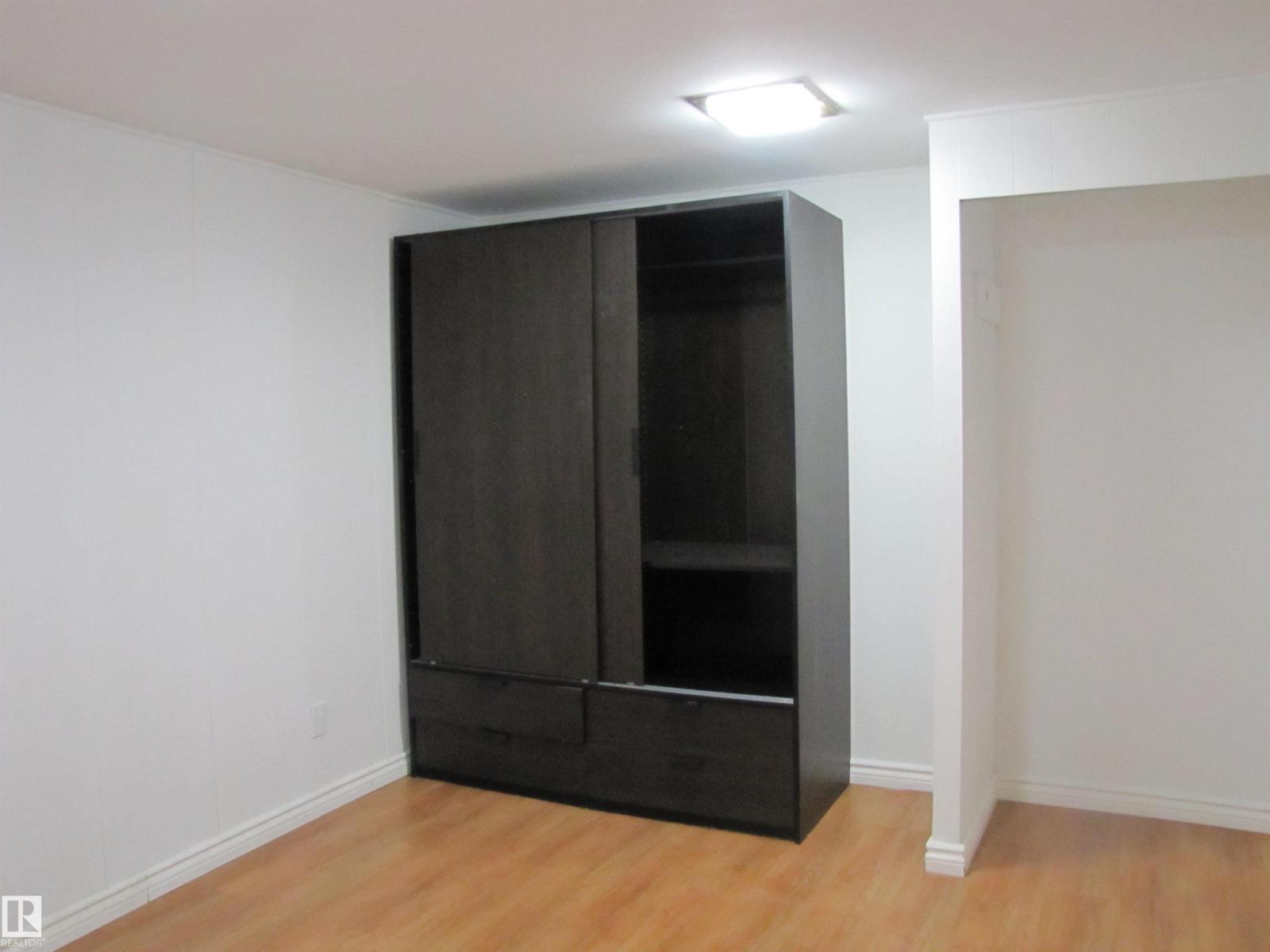 7135 87 St Nw, Edmonton, Alberta  T6G 3G1 - Photo 27 - E4484240