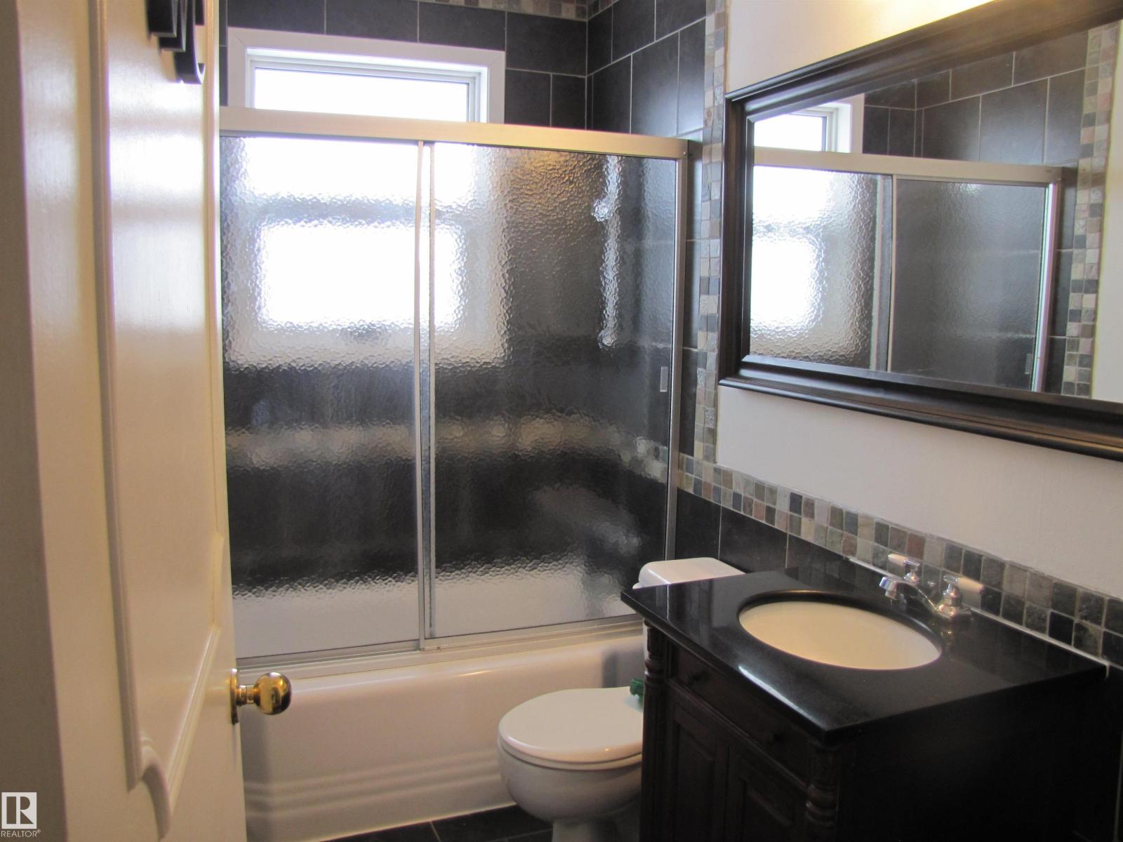 7135 87 St Nw, Edmonton, Alberta  T6G 3G1 - Photo 16 - E4484240