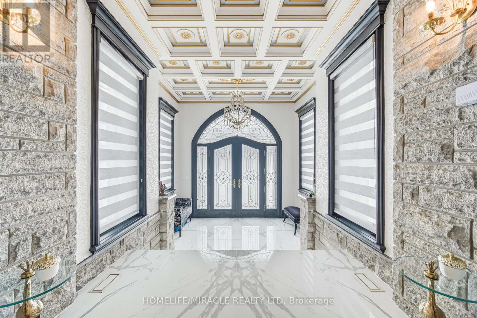 56 Orico Court, Vaughan, Ontario  L4H 3N5 - Photo 8 - N12812868