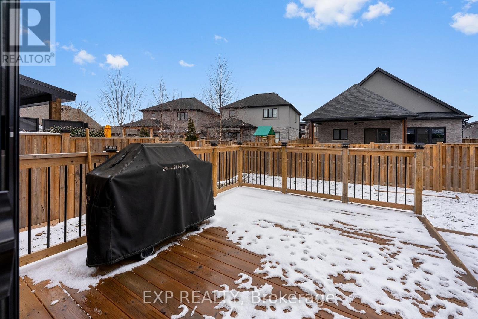 153 Susan Drive, Pelham, Ontario  L3E 0B2 - Photo 37 - X12996034