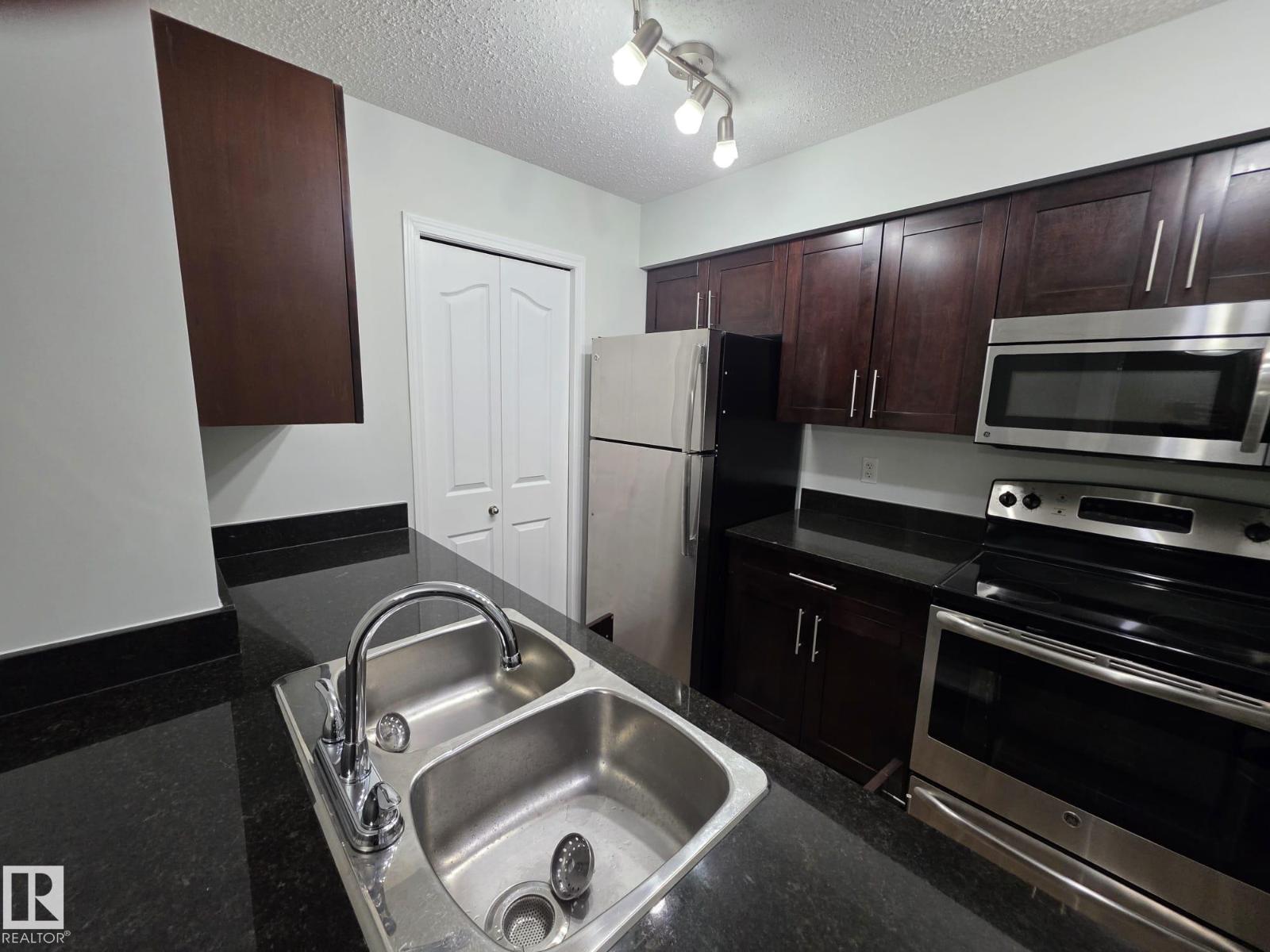 #206 12045 22 Av Sw, Edmonton, Alberta  T6W 2Y2 - Photo 9 - E4484277