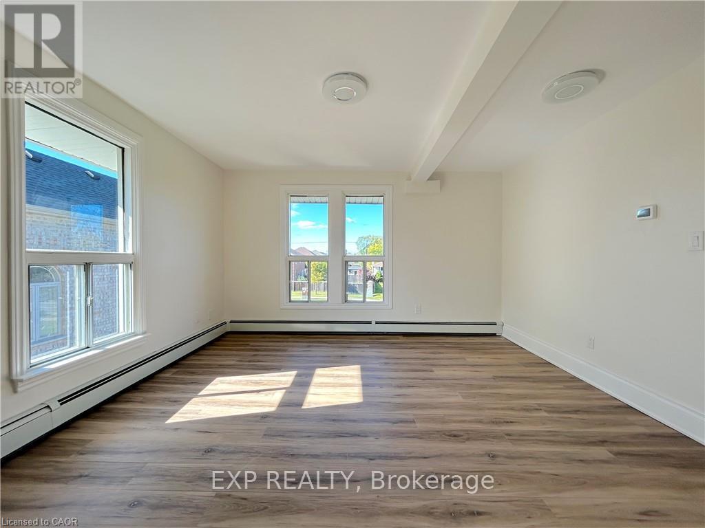 Upper - 526 Fifty Road, Hamilton, Ontario  L8E 5T4 - Photo 13 - X13045332