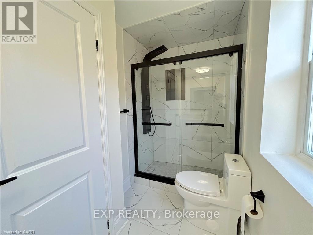 Upper - 526 Fifty Road, Hamilton, Ontario  L8E 5T4 - Photo 3 - X13045332