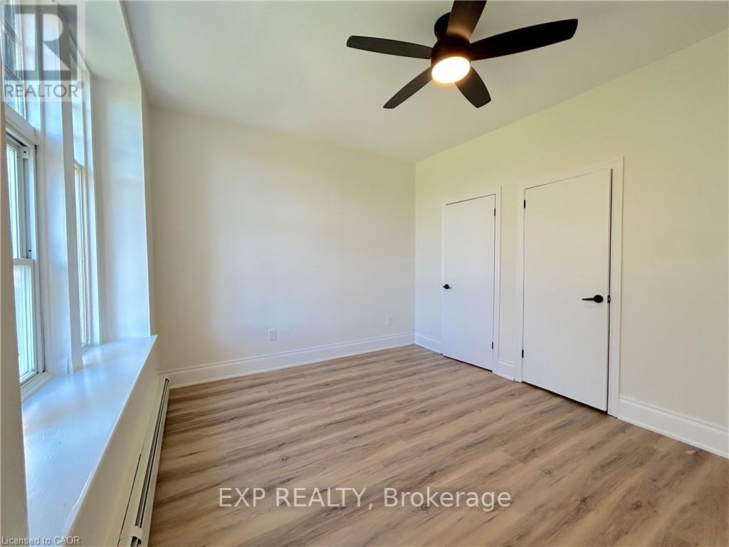 Upper - 526 Fifty Road, Hamilton, Ontario  L8E 5T4 - Photo 9 - X13045332