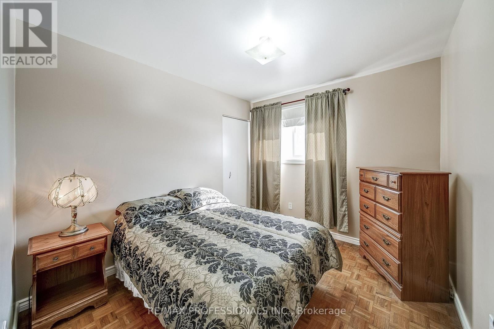 2 Agnes Street, Barrie, Ontario  L4M 2S2 - Photo 20 - S12908606