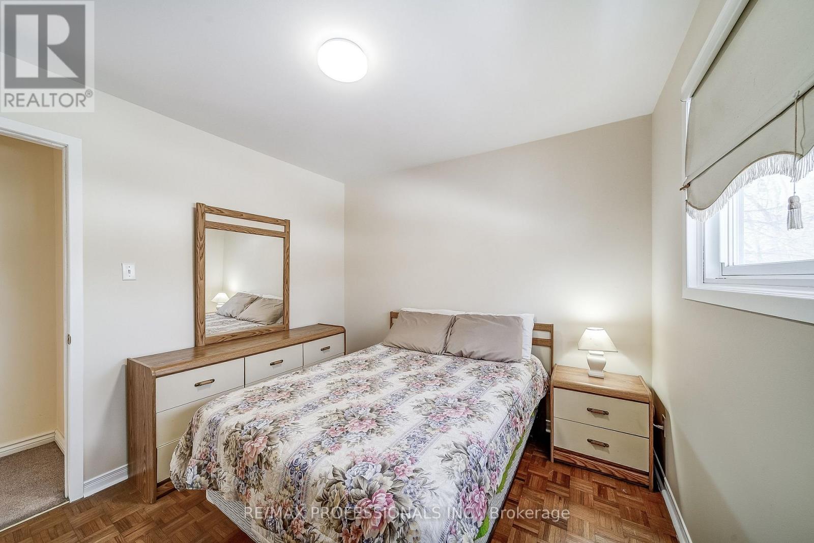 2 Agnes Street, Barrie, Ontario  L4M 2S2 - Photo 23 - S12908606