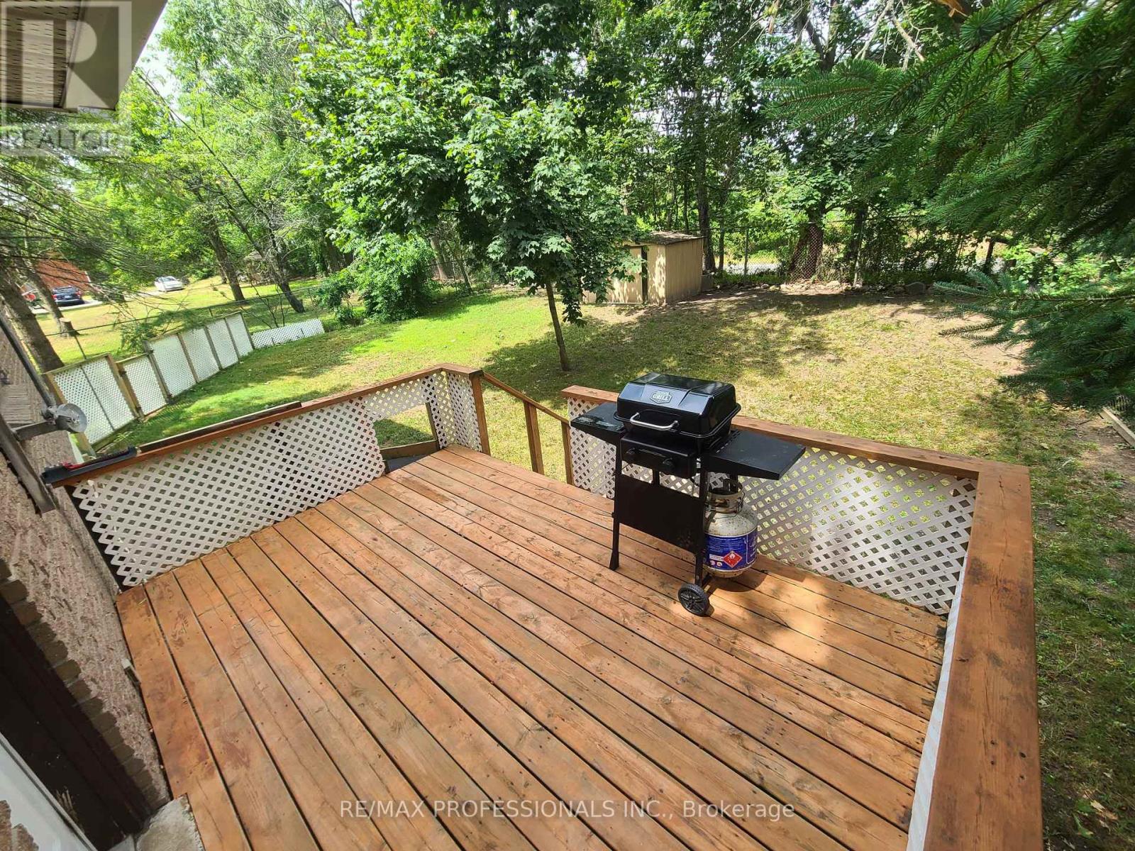 2 Agnes Street, Barrie, Ontario  L4M 2S2 - Photo 34 - S12908606