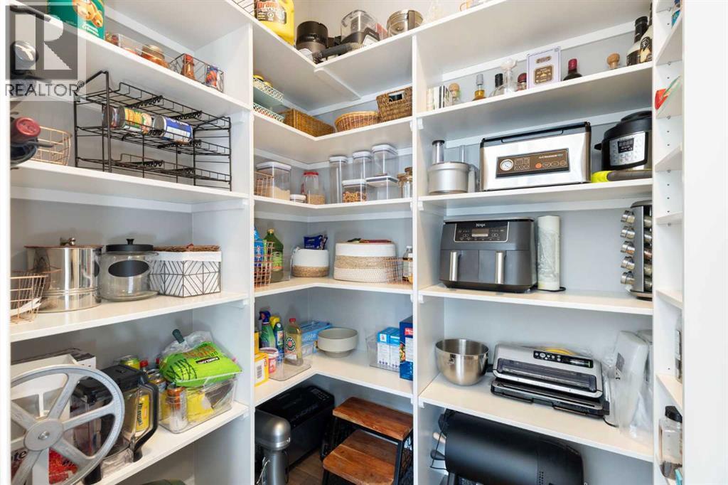 800 E Lakeview Road, Chestermere, Alberta  T1X 1R2 - Photo 13 - A2287110