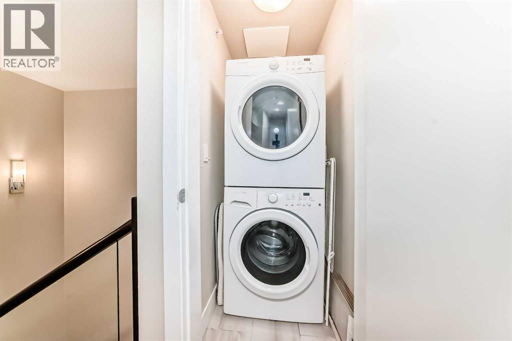 554 Riverfront Lane Se, Calgary, Alberta  T2G 1K1 - Photo 18 - A2305166