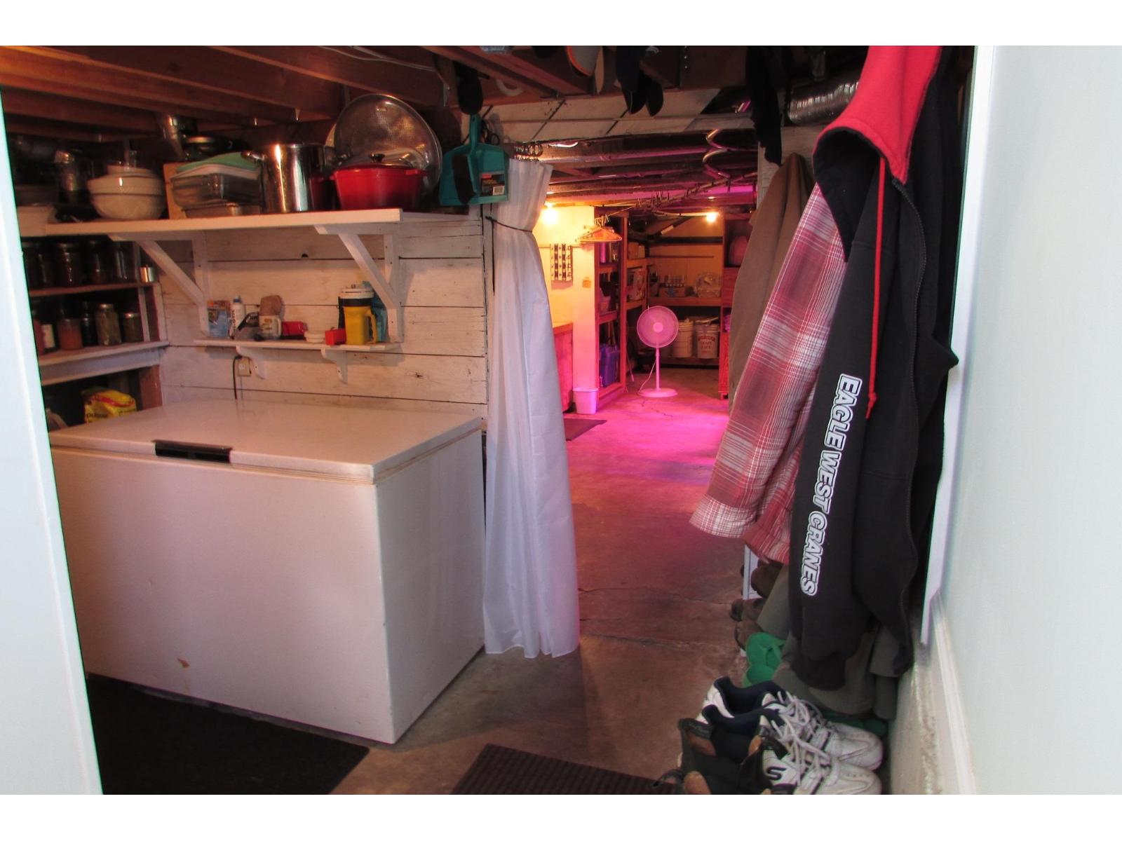 44387 South Sumas Road, Sardis West Vedder, Chilliwack, British Columbia  V2R 4B7 - Photo 10 - R3113329