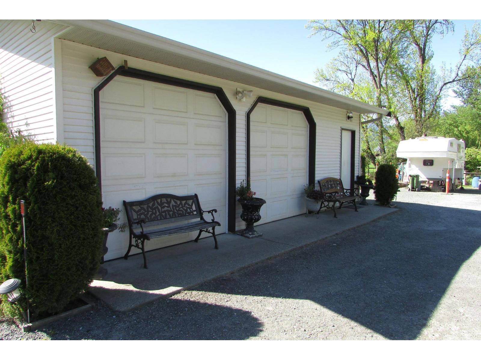 44387 South Sumas Road, Sardis West Vedder, Chilliwack, British Columbia  V2R 4B7 - Photo 17 - R3113329