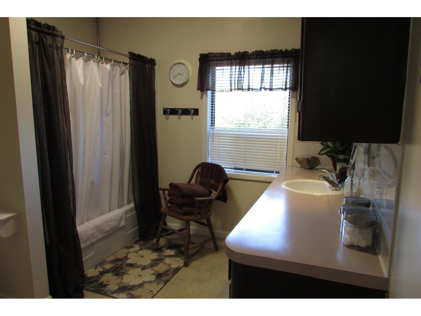 44387 South Sumas Road, Sardis West Vedder, Chilliwack, British Columbia  V2R 4B7 - Photo 9 - R3113329