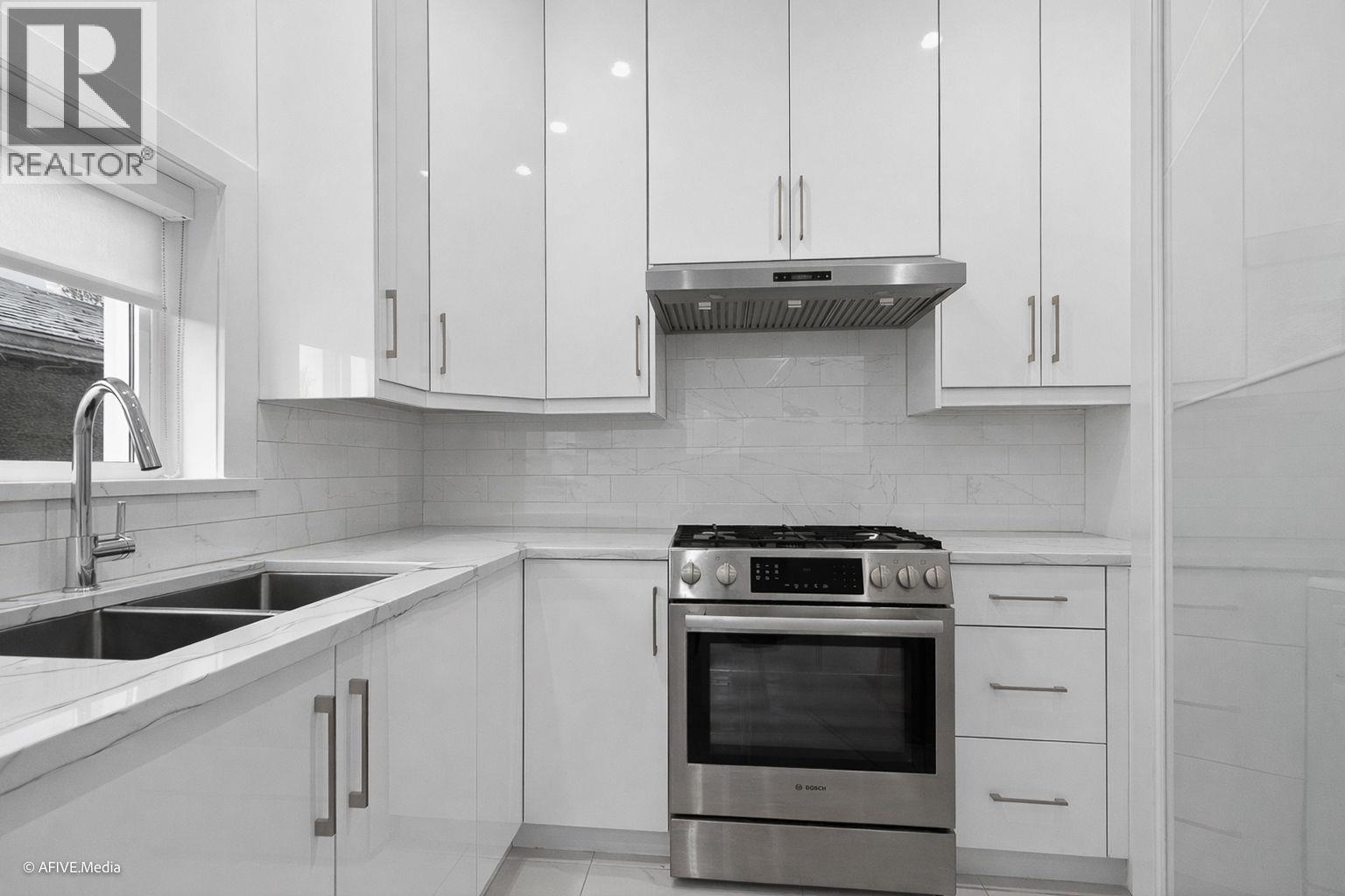 1052 E 50th Avenue, Vancouver, British Columbia  V5X 1B8 - Photo 12 - R3112977