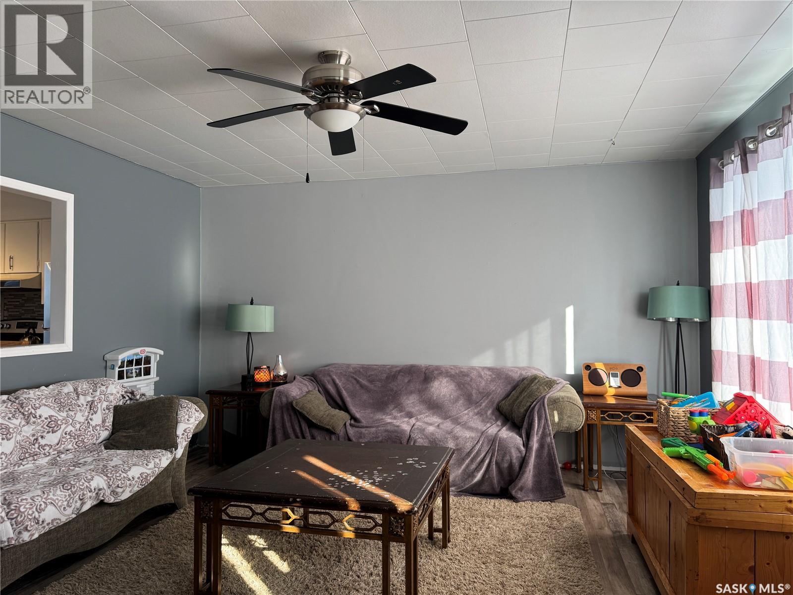 312 5th Street W, Wynyard, Saskatchewan  S0A 4T0 - Photo 9 - SK030039