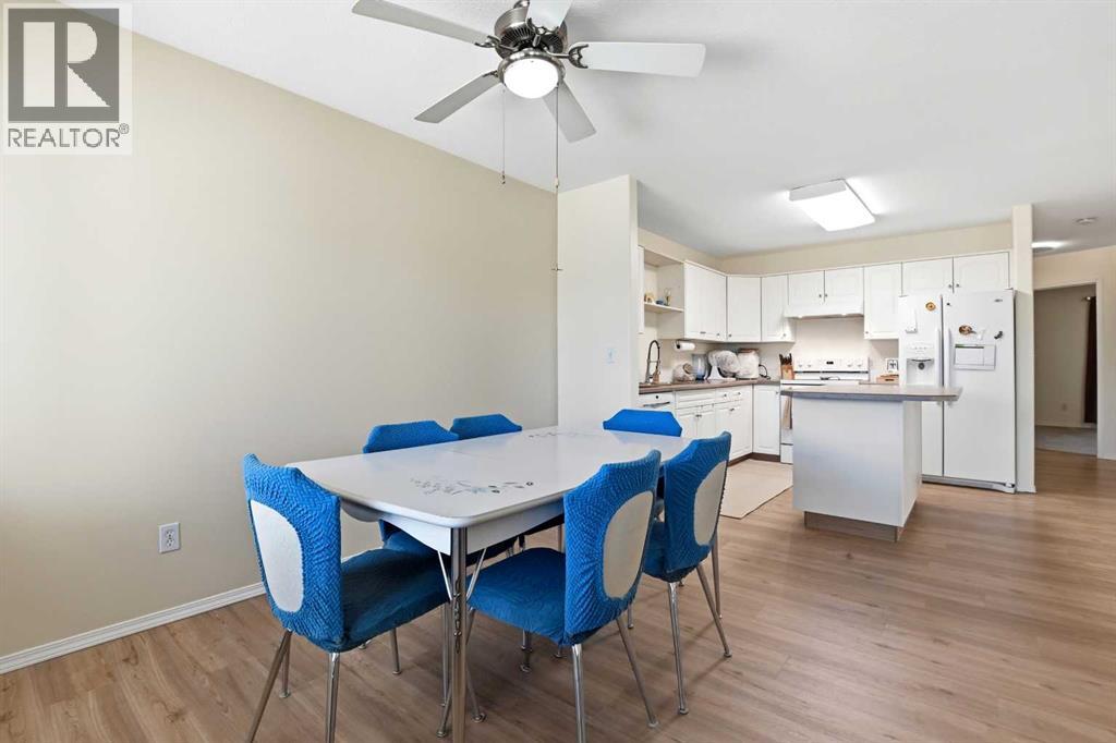 4823 45 Avenue, Innisfail, Alberta  T4G 1P3 - Photo 12 - A2304450