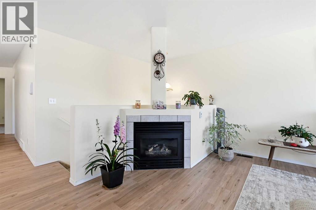 4823 45 Avenue, Innisfail, Alberta  T4G 1P3 - Photo 8 - A2304450