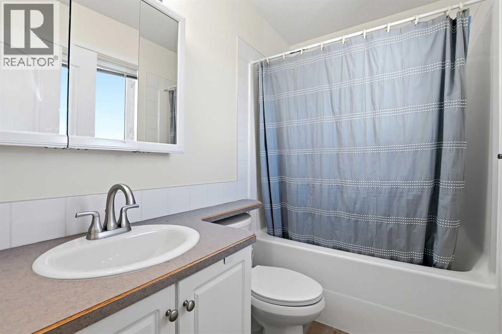 4823 45 Avenue, Innisfail, Alberta  T4G 1P3 - Photo 21 - A2304450