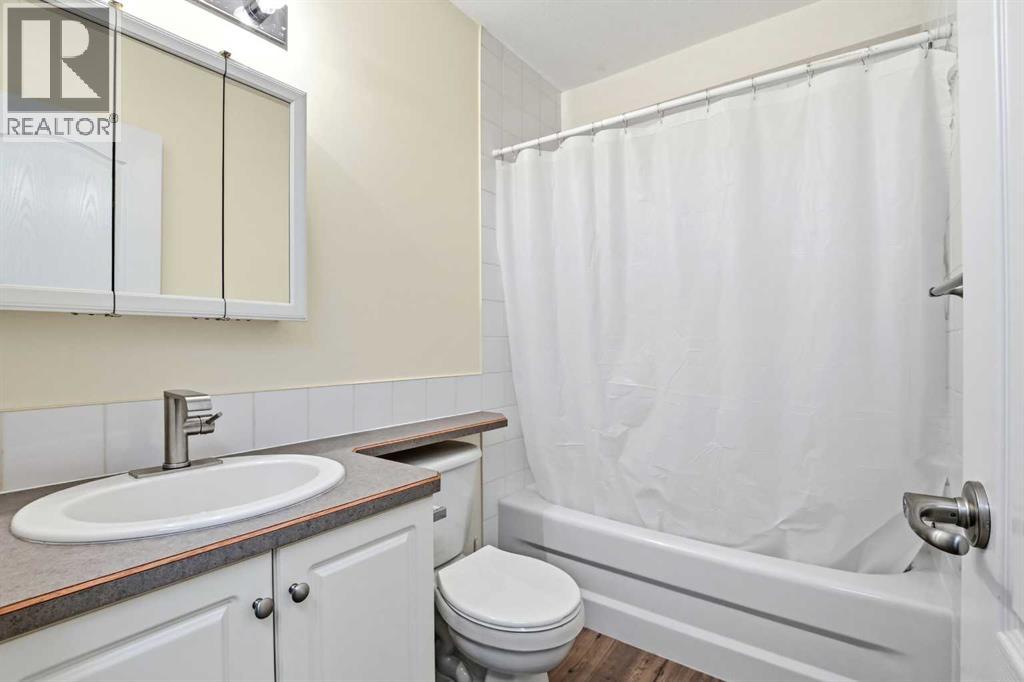 4823 45 Avenue, Innisfail, Alberta  T4G 1P3 - Photo 27 - A2304450