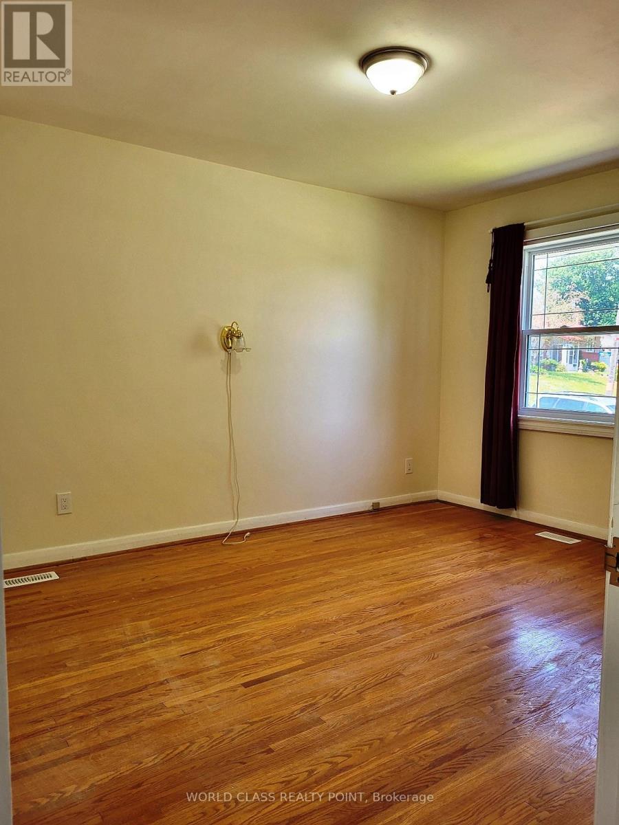 27 Kilbride Road, Toronto, Ontario  M1J 1X6 - Photo 16 - E13045354