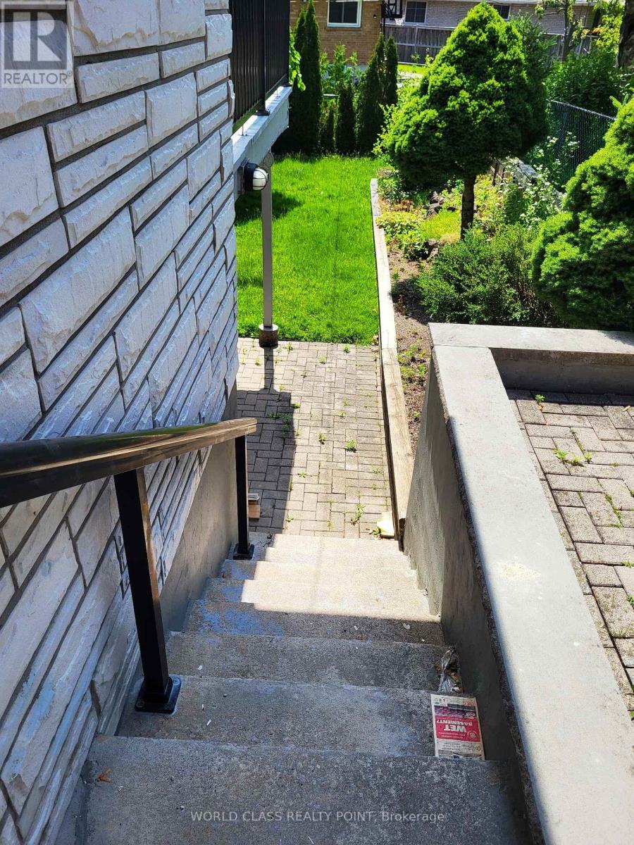 27 Kilbride Road, Toronto, Ontario  M1J 1X6 - Photo 3 - E13045354