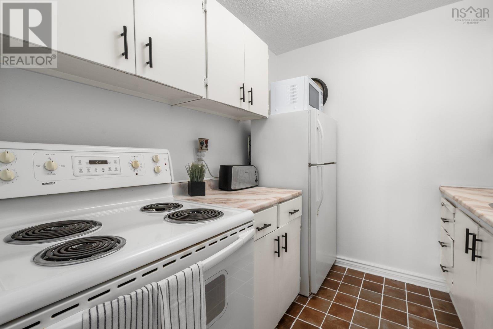 1002 5572 North Ridge Road, Halifax, Nova Scotia  B3K 5K2 - Photo 12 - 202602445