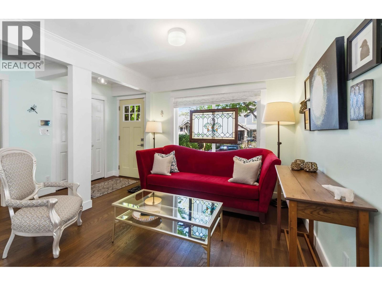 4322 Welwyn Street, Vancouver, British Columbia  V5N 3Z4 - Photo 4 - R3115632