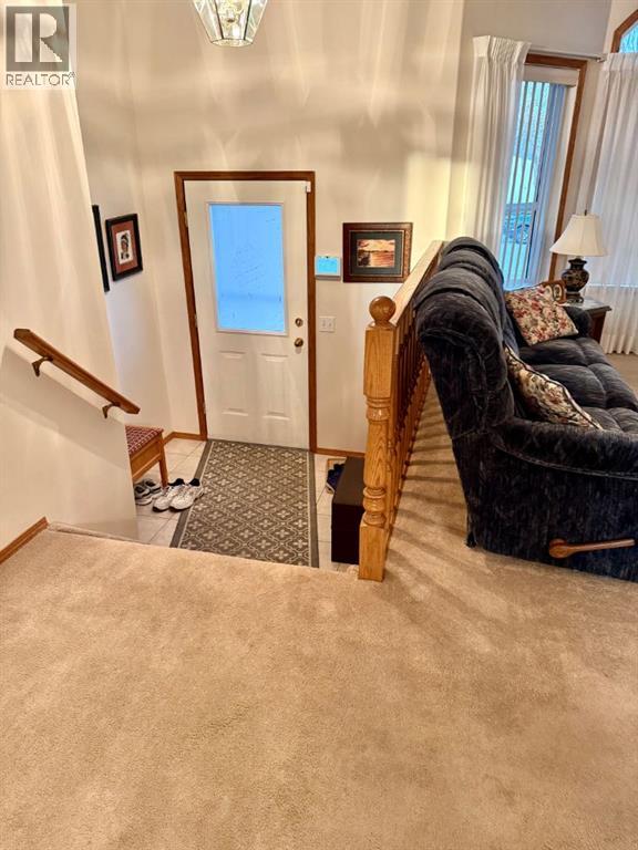 915 Highland Green Drive NW, High River, Alberta  T1V 1V8 - Photo 8 - A2303971