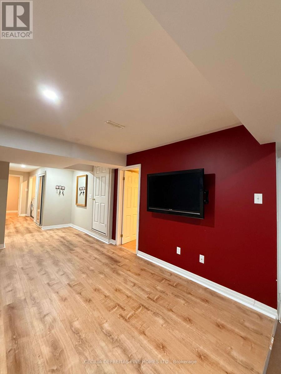 Bsmt - 294 Wildberry Crescent, Vaughan, Ontario  L4H 2H6 - Photo 7 - N12961942