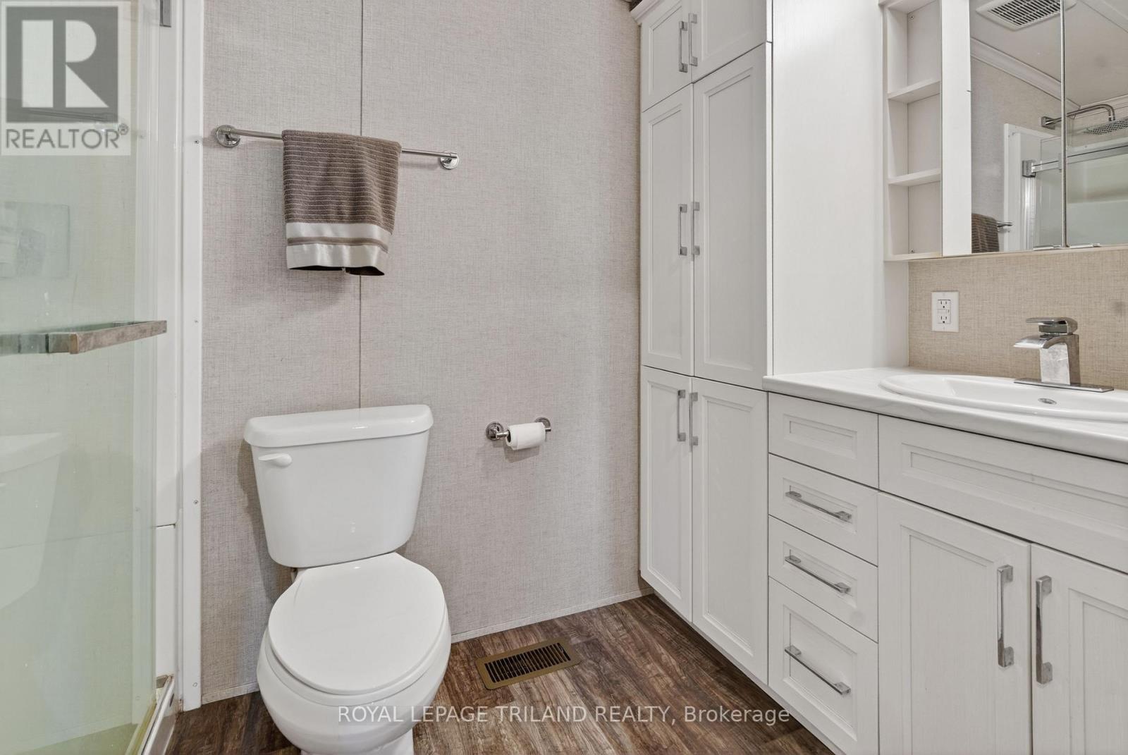 56 - 22790 Amiens Road, Middlesex Centre, Ontario  N0L 1R0 - Photo 18 - X12792770