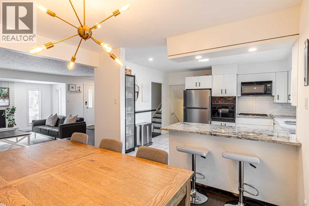 2536 Chicoutimi Drive Nw, Calgary, Alberta  T2L 0W5 - Photo 9 - A2297519