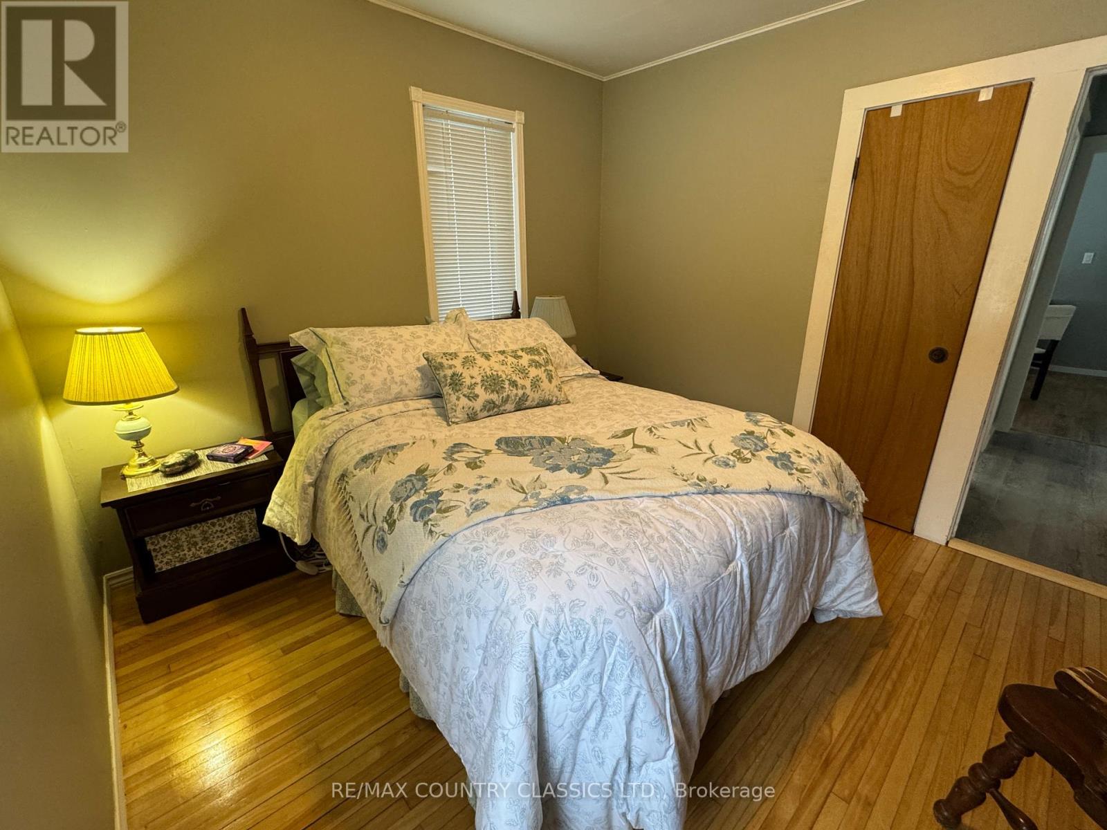 38 Flint Avenue, Bancroft, Ontario  K0L 1C0 - Photo 22 - X12907212